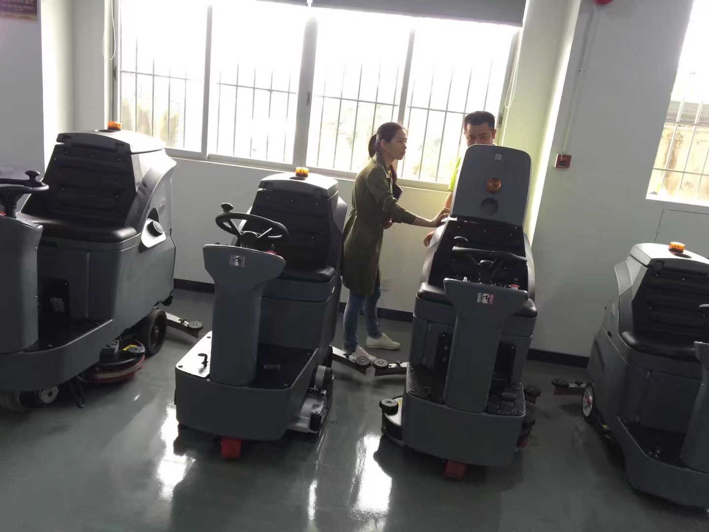 溧陽洗地機(jī)