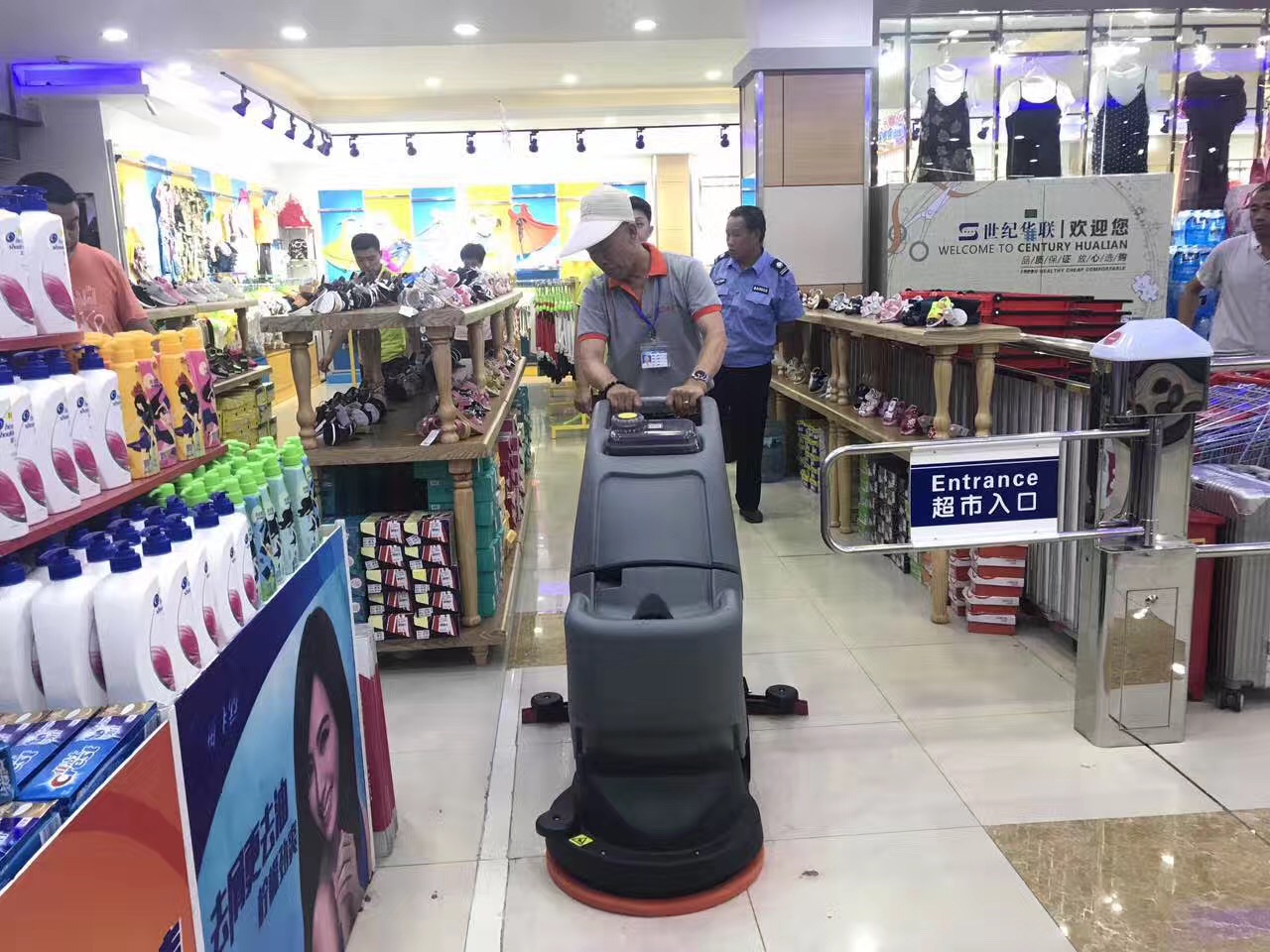 商場洗地機(jī)報價